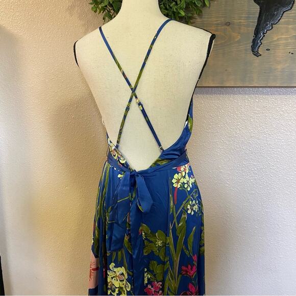 NWOT Lulus Still the One Blue Floral Print Satin Maxi Dress - Picture 6 of 9